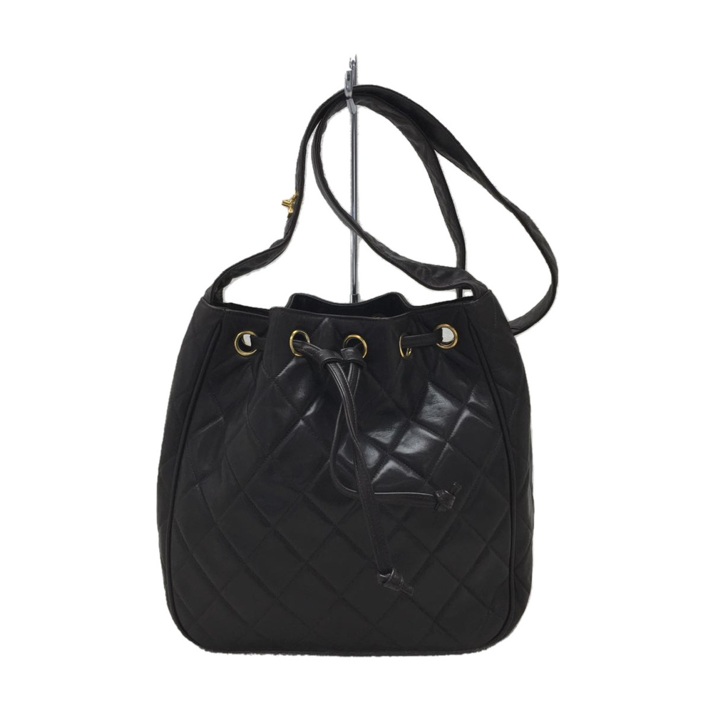 Chanel Drawstring Leather Shoulder Bag